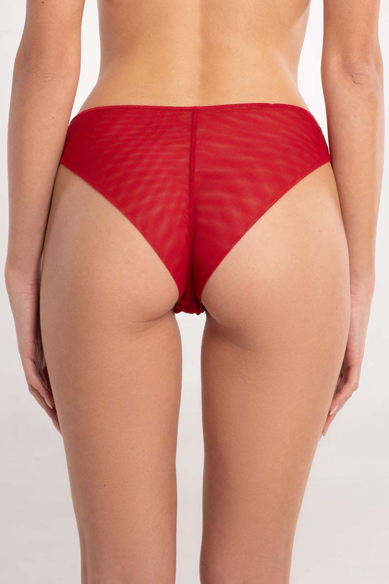 Brasiliana rossa tulle ricamato