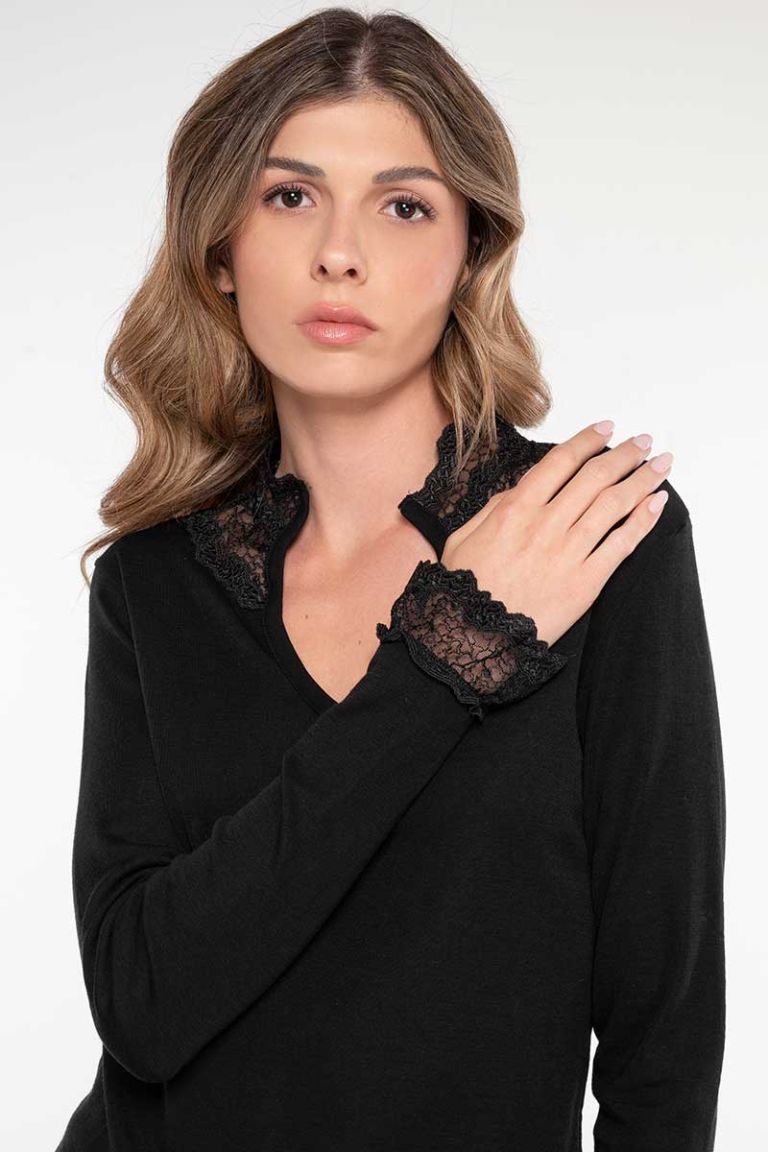 Maglia lana seta rasata con tulle ricamato
