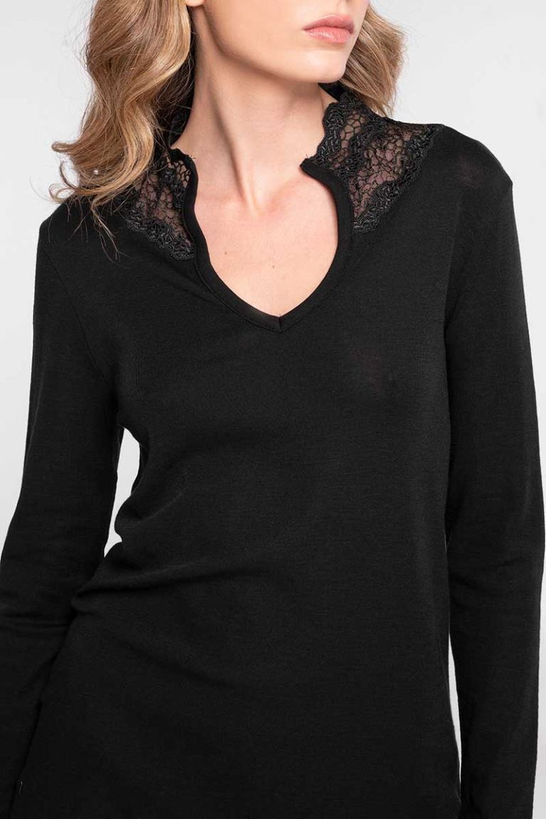 Maglia lana seta rasata con tulle ricamato
