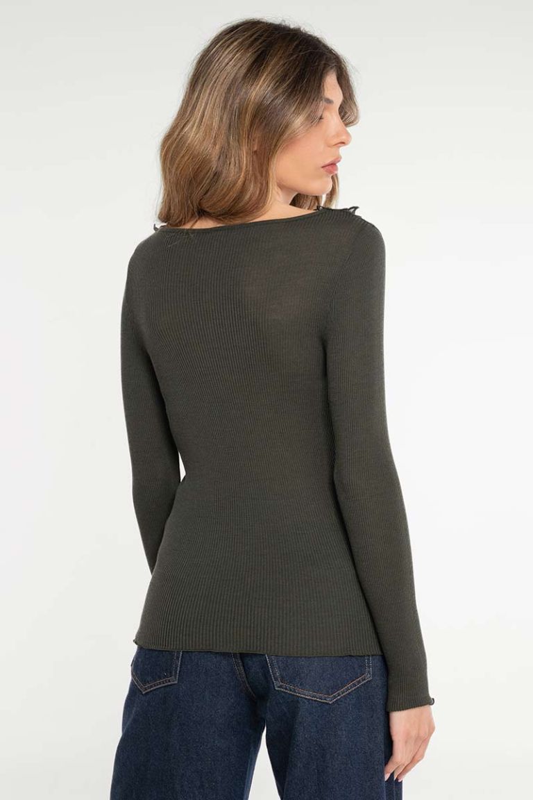 Maglia bosco scollo a V macramè lana seta