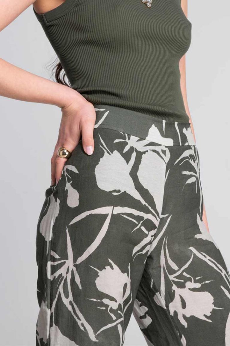 Pantalone in lino botanical print