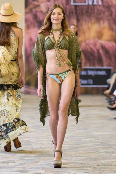 Gilet copricostume in rete paillettes